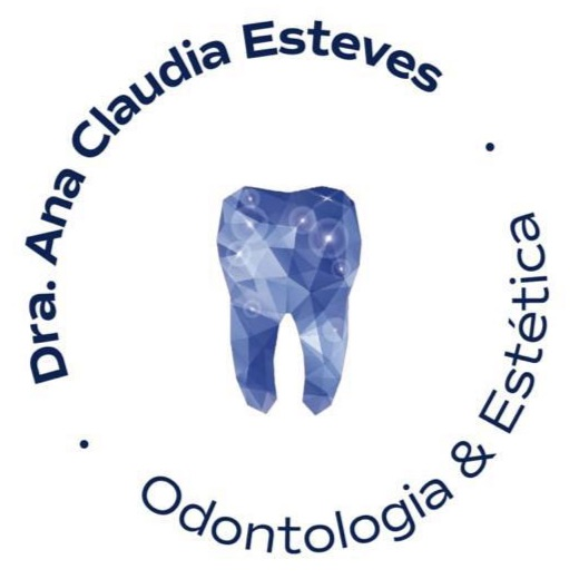 Dra. Ana Cláudia Esteves - cliente da Bia